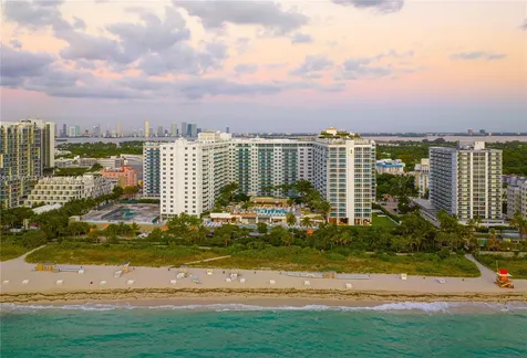 102 24th Street Miami Beach FL 33139