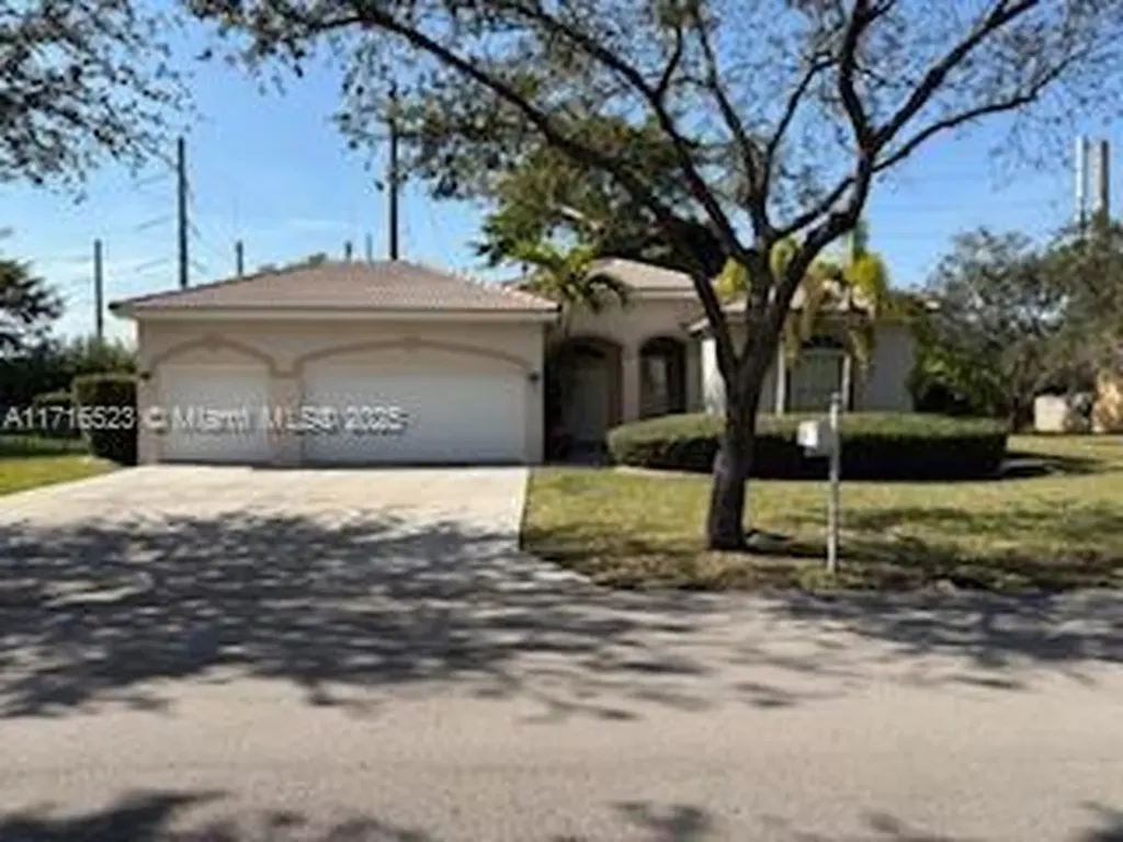 2420 Fairways Drive Homestead FL 33035
