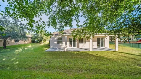 2420 Fairways Drive Homestead FL 33035