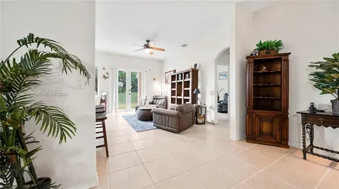 2420 Fairways Drive Homestead FL 33035