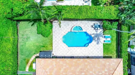 8608 SE Antigua Jupiter FL 33458