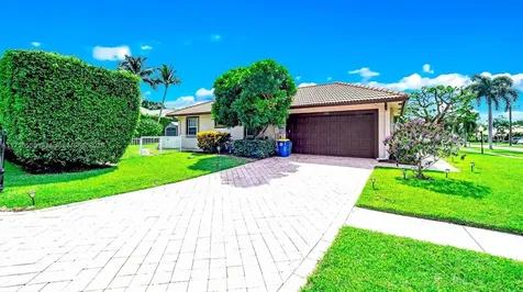 8608 SE Antigua Jupiter FL 33458