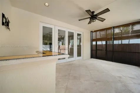 3035 Allamanda Street Miami FL 33133