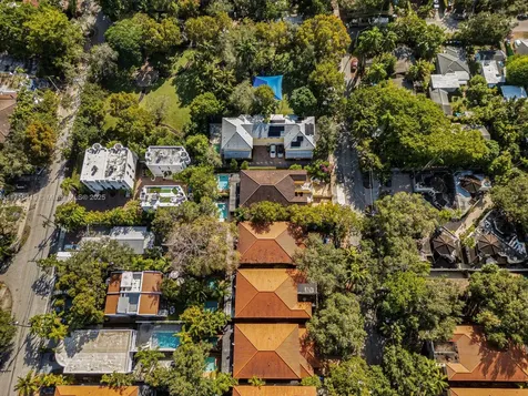 3035 Allamanda Street Miami FL 33133
