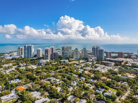 3035 Allamanda Street Miami FL 33133
