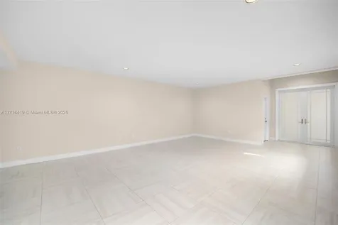 3035 Allamanda Street Miami FL 33133