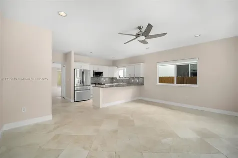 3035 Allamanda Street Miami FL 33133