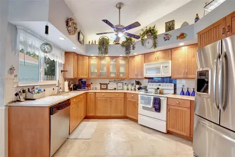2061 NW 37th Avenue Coconut Creek FL 33066