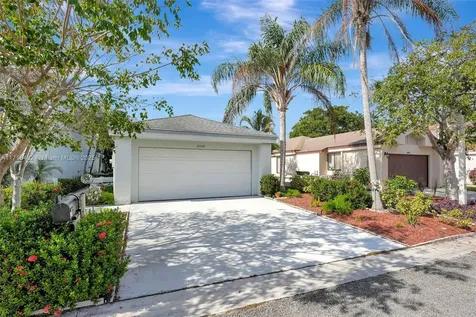 2061 NW 37th Avenue Coconut Creek FL 33066