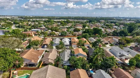 2061 NW 37th Avenue Coconut Creek FL 33066
