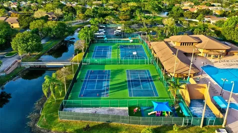 2061 NW 37th Avenue Coconut Creek FL 33066