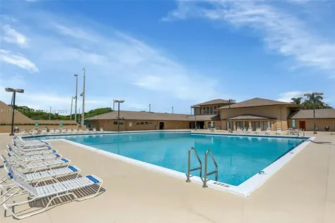 2061 NW 37th Avenue Coconut Creek FL 33066