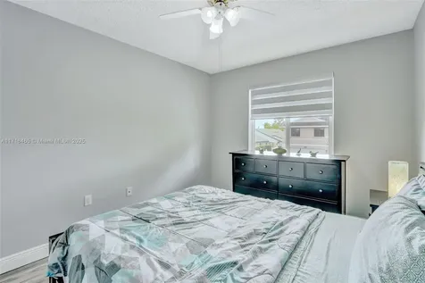 14946 SW 59th Street Miami FL 33193