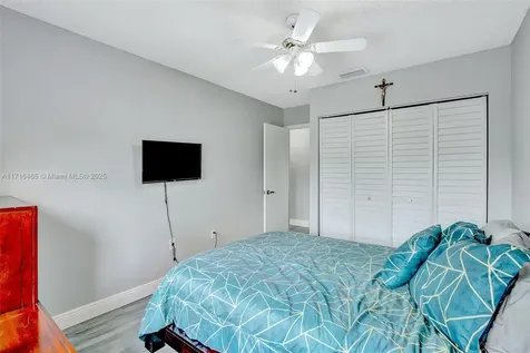14946 SW 59th Street Miami FL 33193