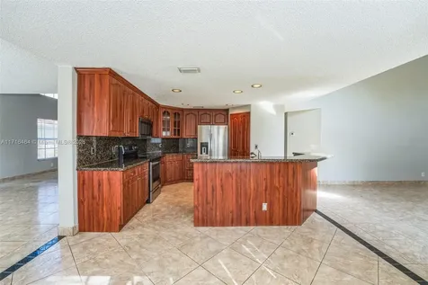 19810 NW 10th Street Pembroke Pines FL 33029