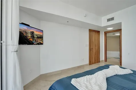16699 Collins Avenue Sunny Isles Beach FL 33160
