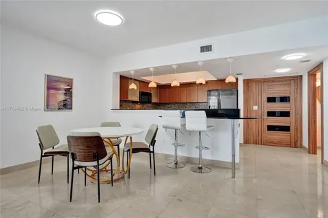 16699 Collins Avenue Sunny Isles Beach FL 33160