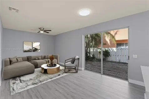 10161 NW 5th Street Pembroke Pines FL 33026