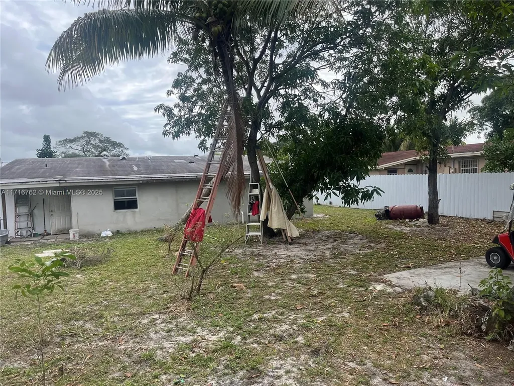 2900 Davie Boulevard Fort Lauderdale FL 33312