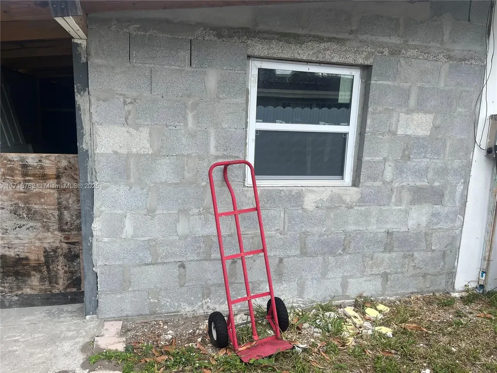 2900 Davie Boulevard Fort Lauderdale FL 33312