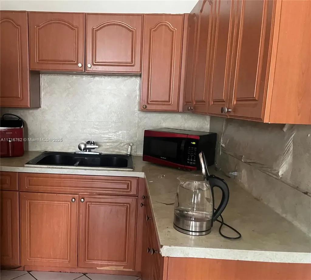 2900 Davie Boulevard Fort Lauderdale FL 33312