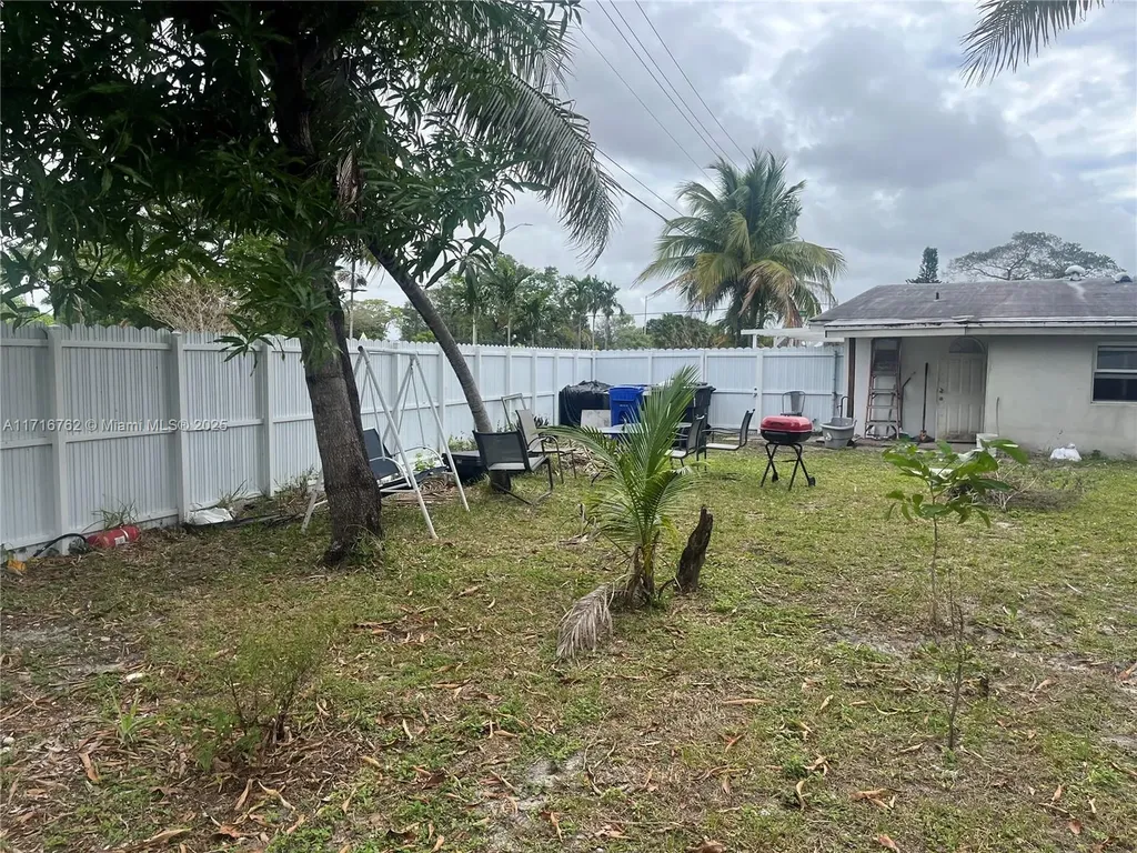 2900 Davie Boulevard Fort Lauderdale FL 33312