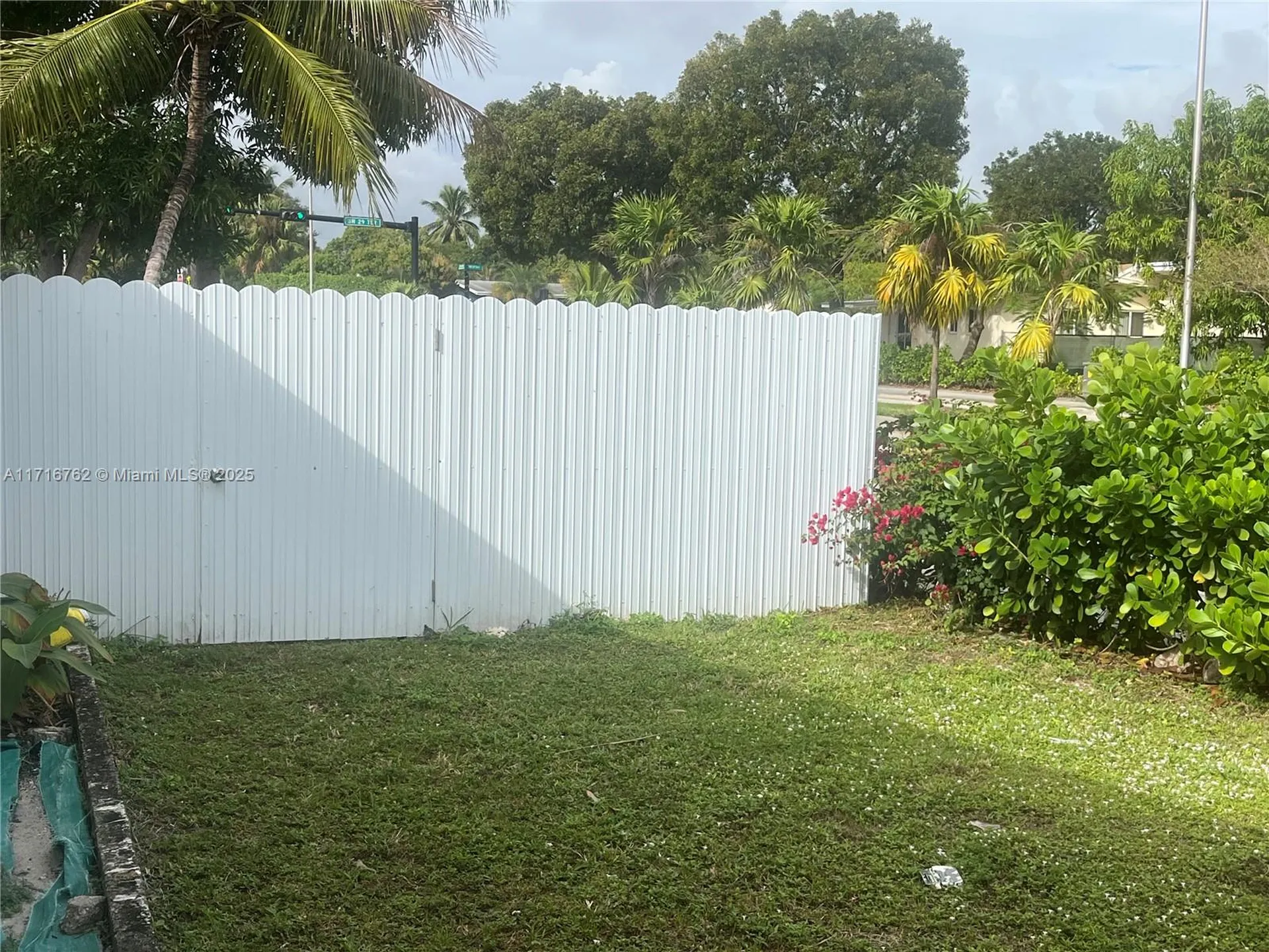 2900 Davie Boulevard Fort Lauderdale FL 33312