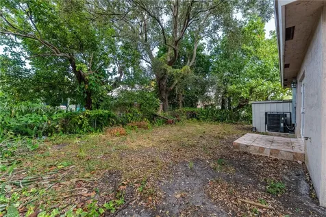 1971 NW 57th Street Miami FL 33142