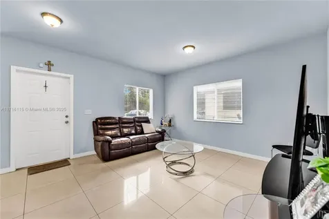 1971 NW 57th Street Miami FL 33142