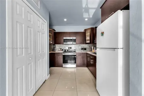 1971 NW 57th Street Miami FL 33142