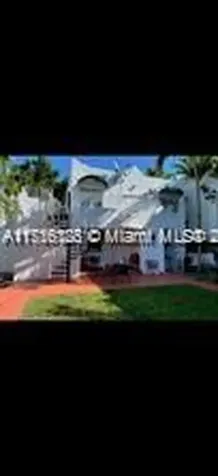 2633 SW 34th Avenue Miami FL 33133