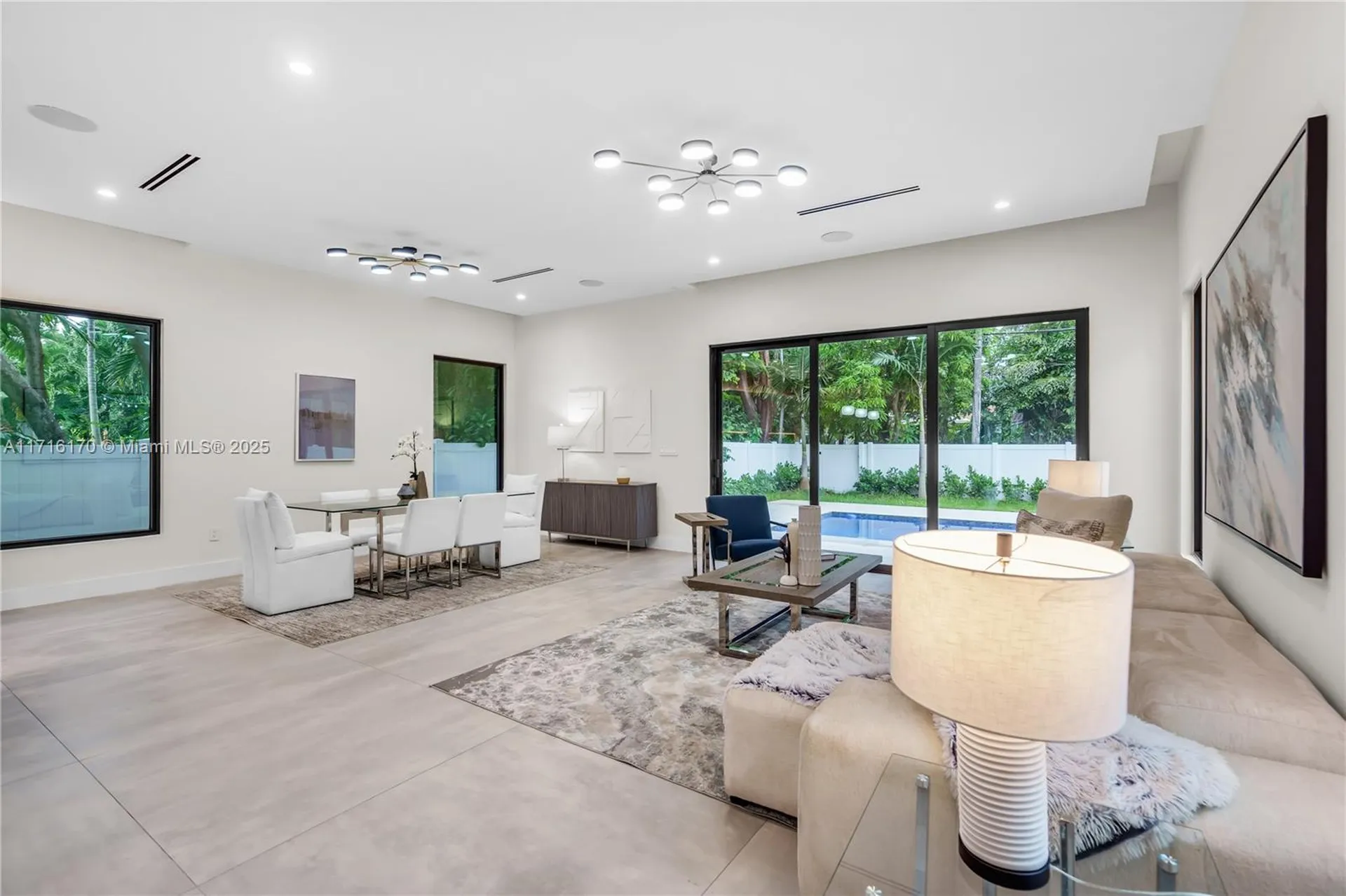 537 NE 14th Avenue Fort Lauderdale FL 33301