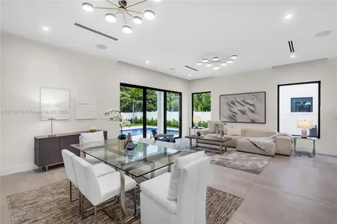 537 NE 14th Avenue Fort Lauderdale FL 33301