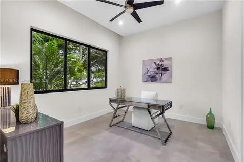 537 NE 14th Avenue Fort Lauderdale FL 33301