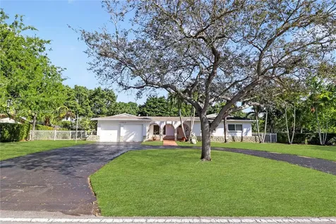 11023 SW 124th Road Miami FL 33176