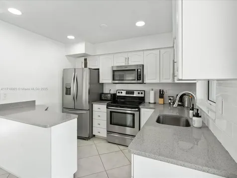 6341 Simms Street Hollywood FL 33024