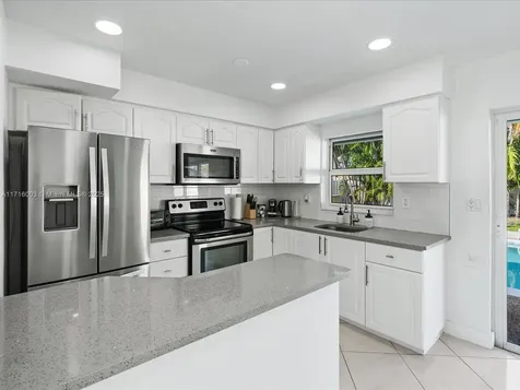 6341 Simms Street Hollywood FL 33024
