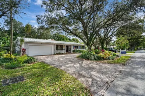 7825 SW 53rd Court Miami FL 33143
