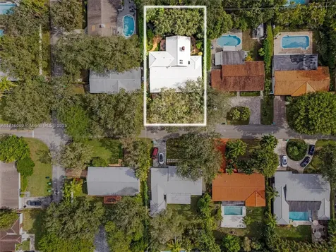 7825 SW 53rd Court Miami FL 33143