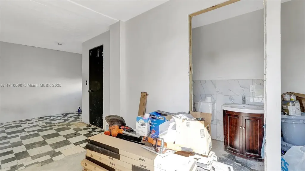 1240 SW 32nd Avenue Fort Lauderdale FL 33312