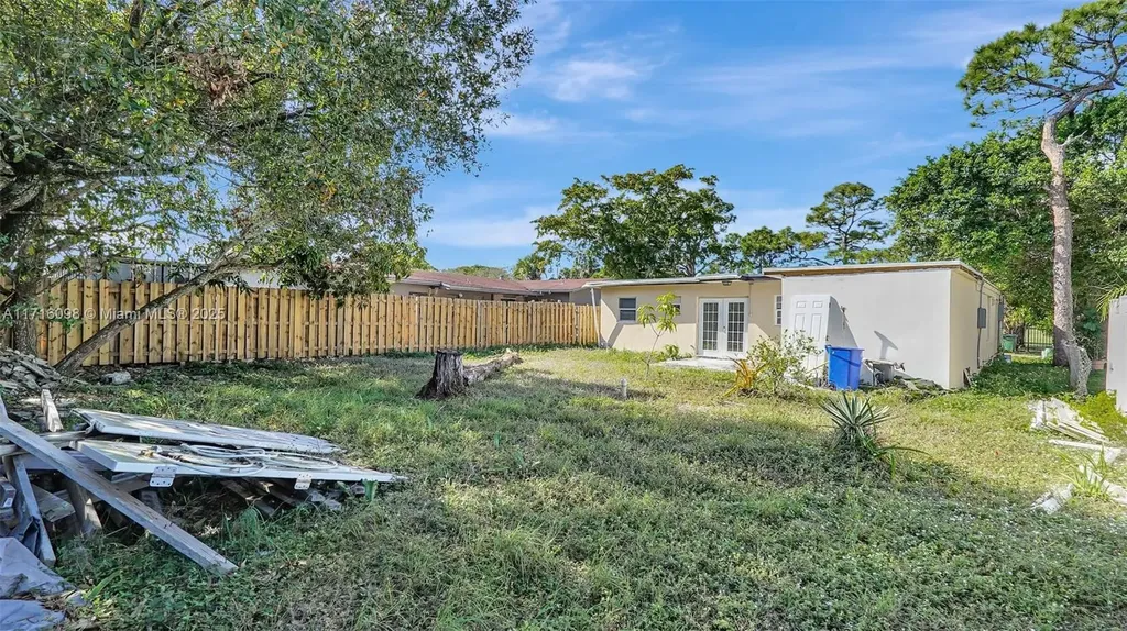 1240 SW 32nd Avenue Fort Lauderdale FL 33312