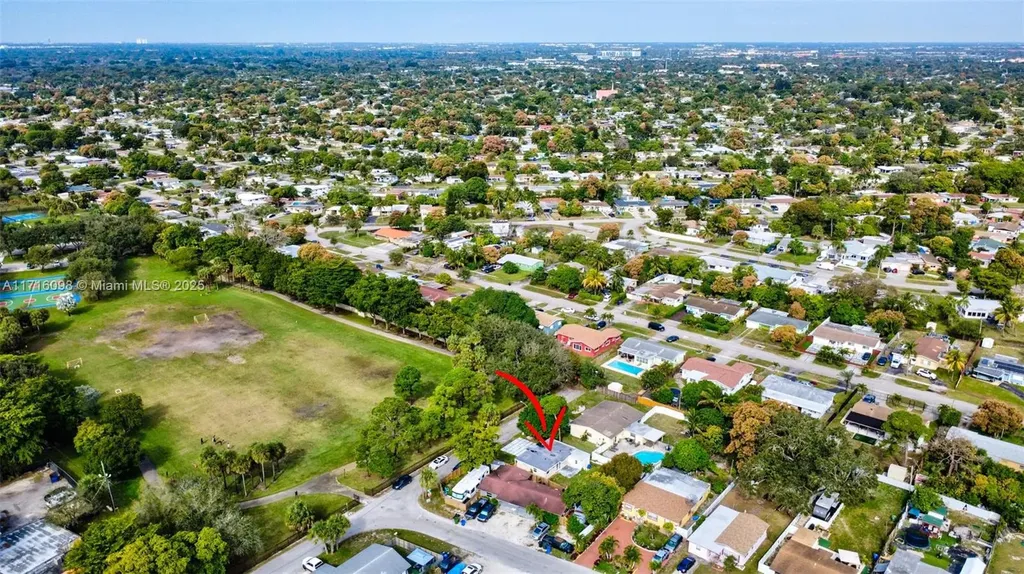 1240 SW 32nd Avenue Fort Lauderdale FL 33312