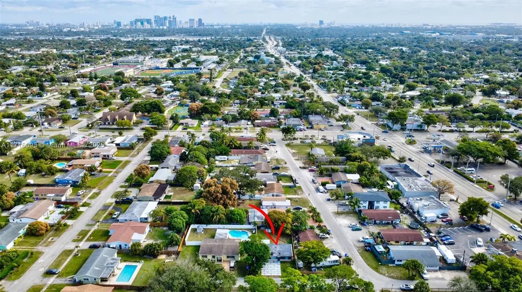 1240 SW 32nd Avenue Fort Lauderdale FL 33312