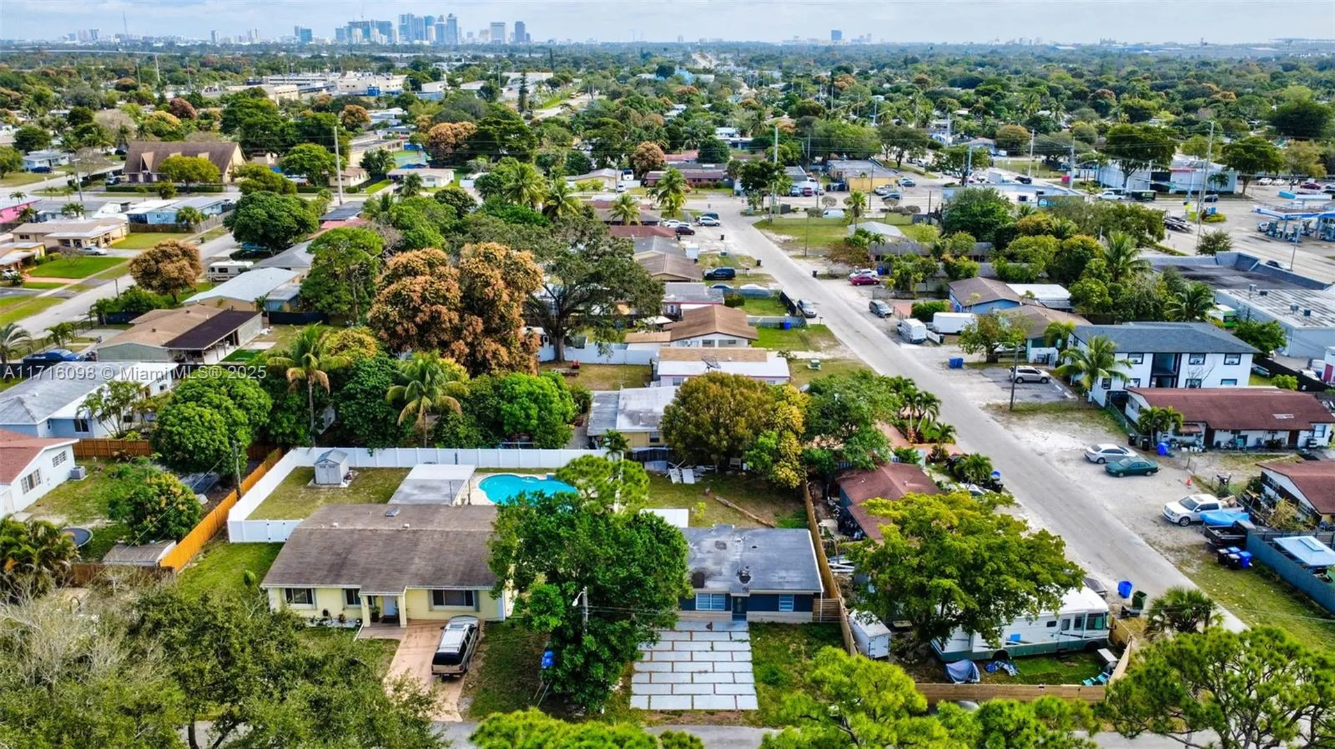 1240 SW 32nd Avenue Fort Lauderdale FL 33312