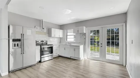 1240 SW 32nd Avenue Fort Lauderdale FL 33312