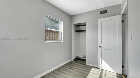 1240 SW 32nd Avenue Fort Lauderdale FL 33312