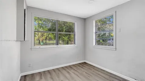 1240 SW 32nd Avenue Fort Lauderdale FL 33312