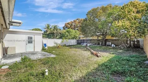 1240 SW 32nd Avenue Fort Lauderdale FL 33312
