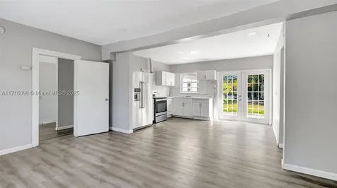 1240 SW 32nd Avenue Fort Lauderdale FL 33312