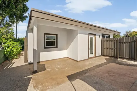 9200 NW 30th Court Miami FL 33147